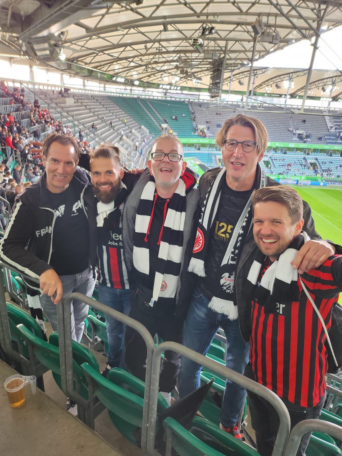 EFC Weserbembel Gruppenfoto im Stadion